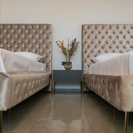 Villa Aqualandia For 20 People Grubine