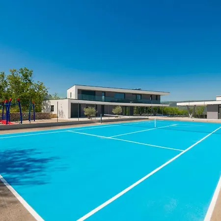 Aqualandia For 20 People Villa *